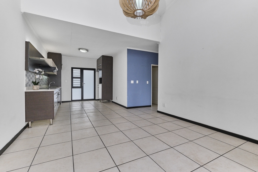 2 Bedroom Property for Sale in Douglasdale Gauteng