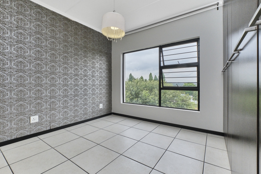 2 Bedroom Property for Sale in Douglasdale Gauteng