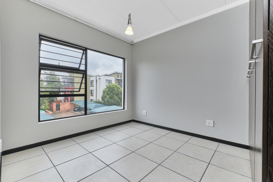 2 Bedroom Property for Sale in Douglasdale Gauteng