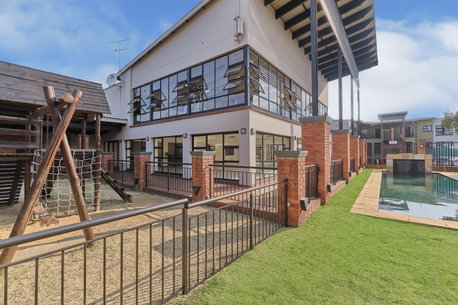 2 Bedroom Property for Sale in Douglasdale Gauteng