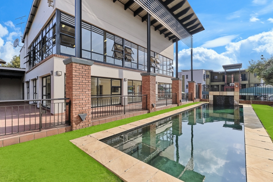 2 Bedroom Property for Sale in Douglasdale Gauteng