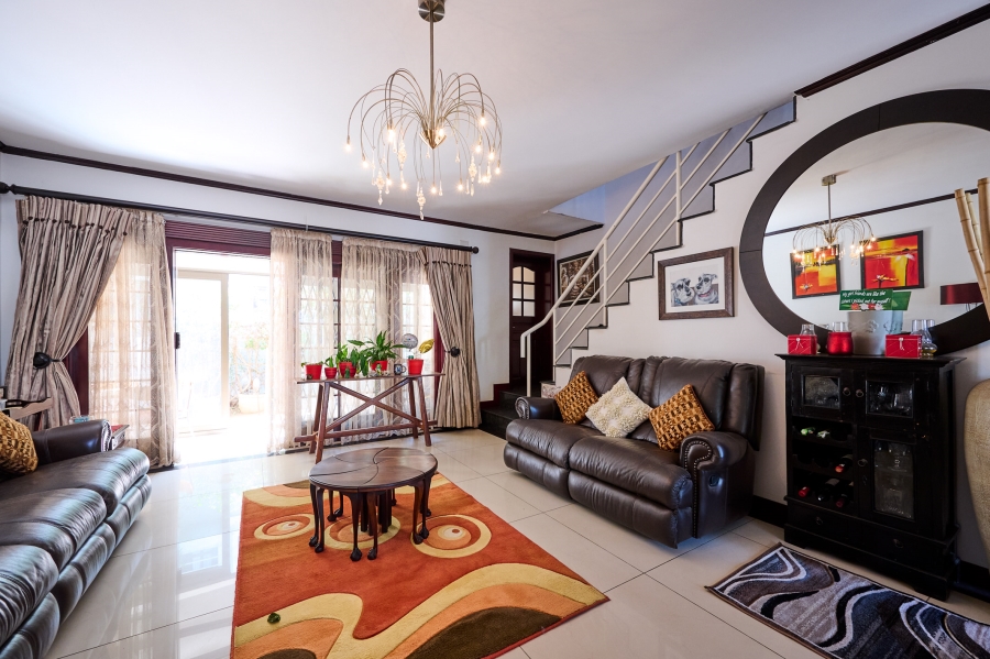 3 Bedroom Property for Sale in Erand Gardens Gauteng