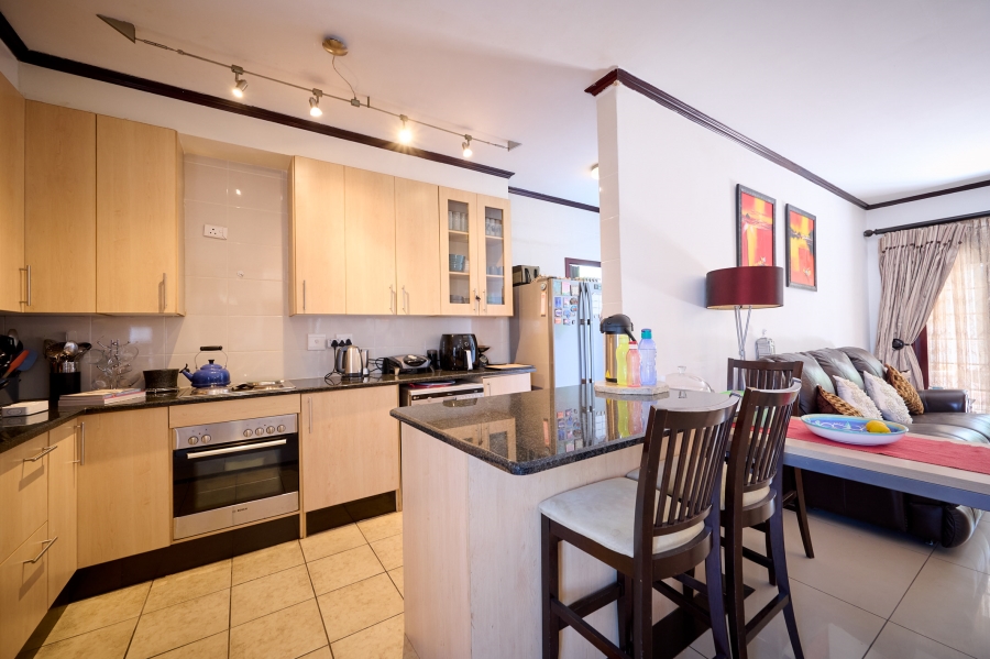 3 Bedroom Property for Sale in Erand Gardens Gauteng