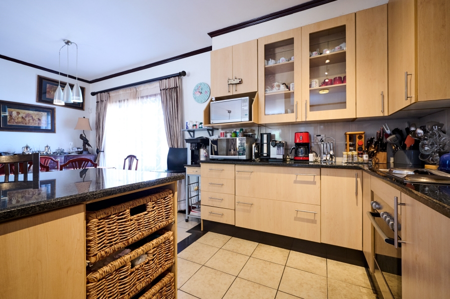 3 Bedroom Property for Sale in Erand Gardens Gauteng