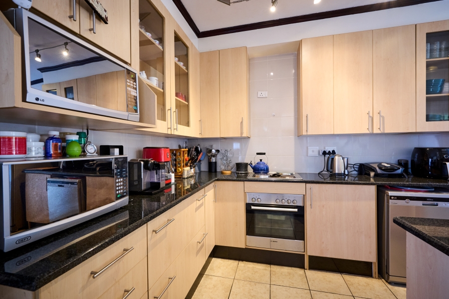 3 Bedroom Property for Sale in Erand Gardens Gauteng