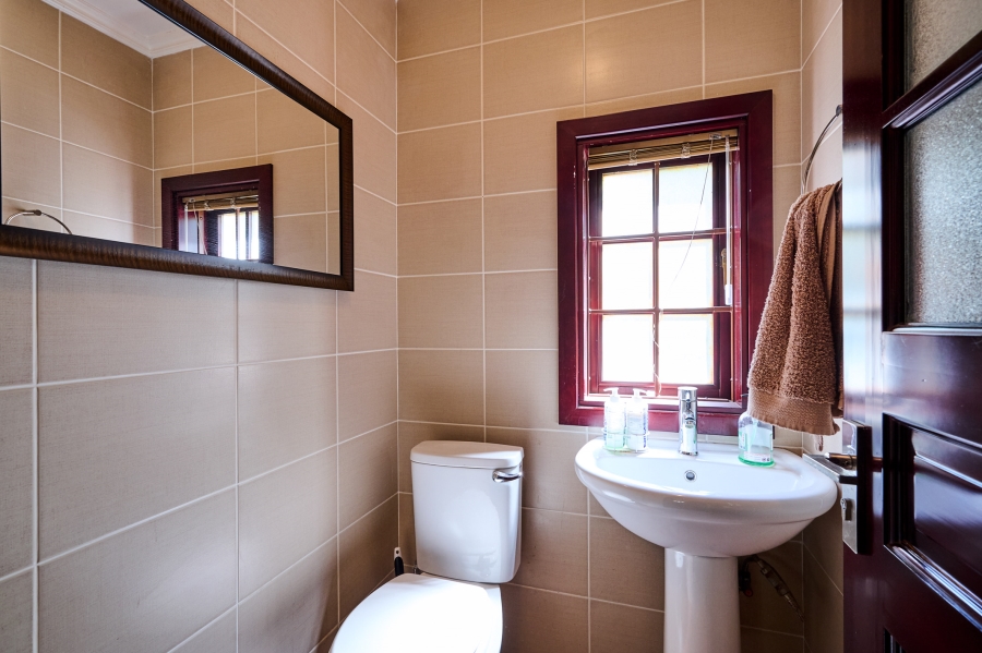 3 Bedroom Property for Sale in Erand Gardens Gauteng