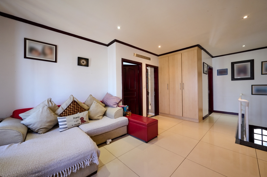 3 Bedroom Property for Sale in Erand Gardens Gauteng