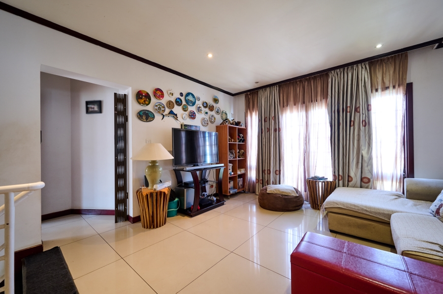 3 Bedroom Property for Sale in Erand Gardens Gauteng