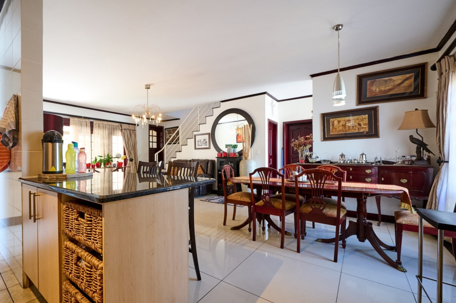 3 Bedroom Property for Sale in Erand Gardens Gauteng