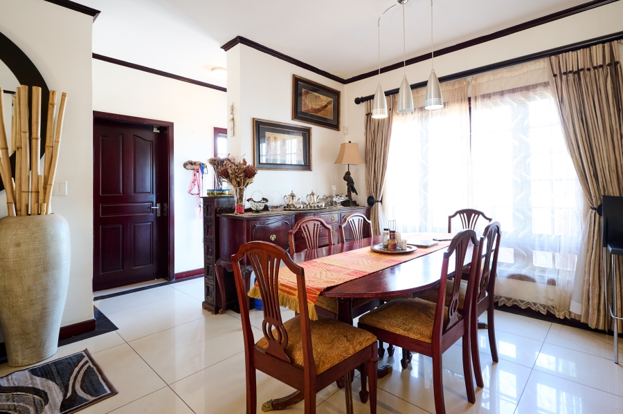 3 Bedroom Property for Sale in Erand Gardens Gauteng