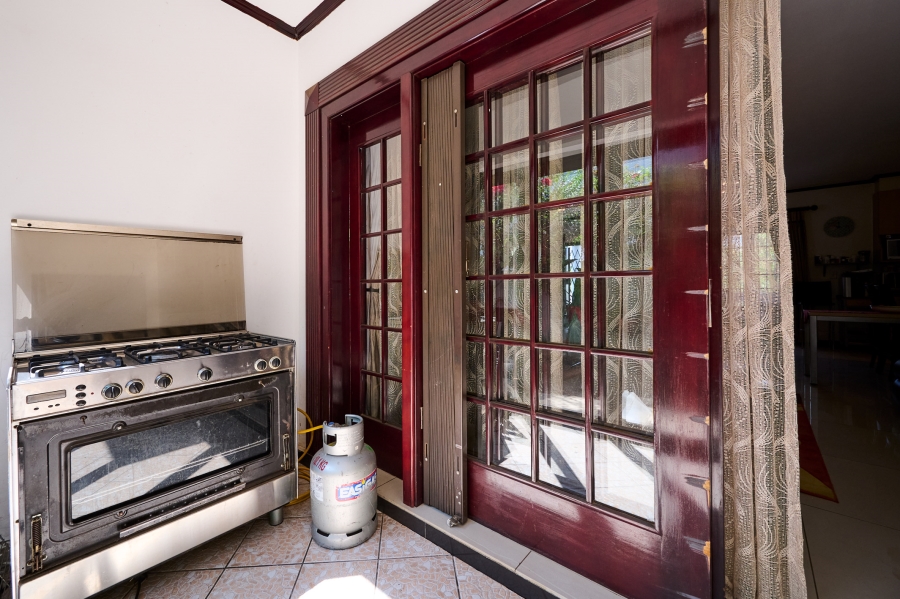 3 Bedroom Property for Sale in Erand Gardens Gauteng