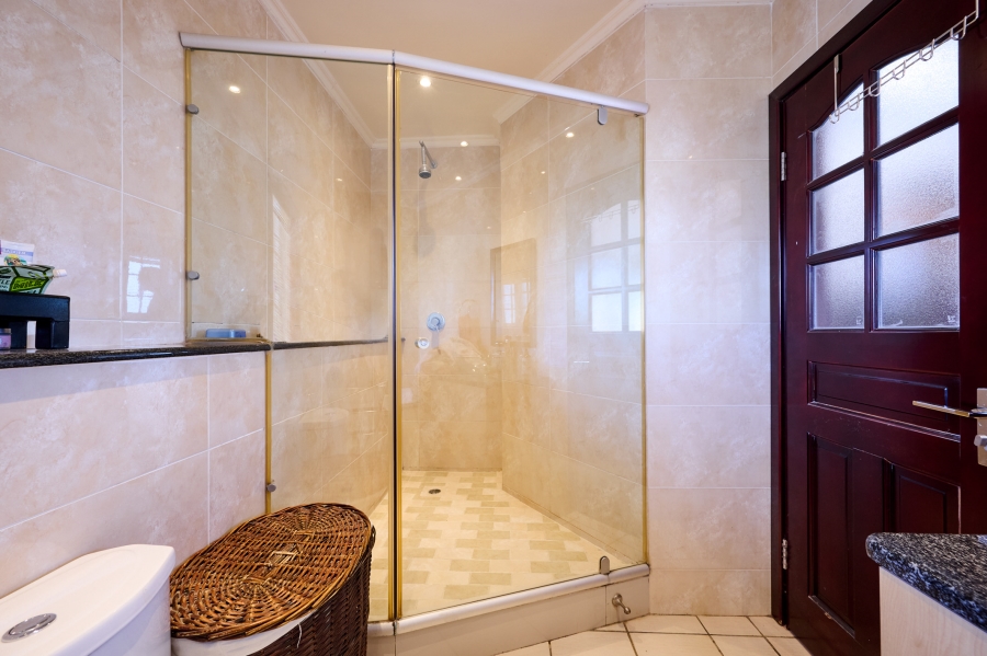 3 Bedroom Property for Sale in Erand Gardens Gauteng