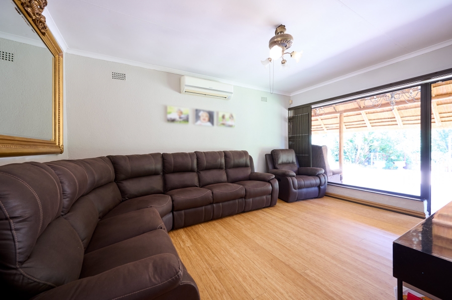 4 Bedroom Property for Sale in Vorna Valley Gauteng