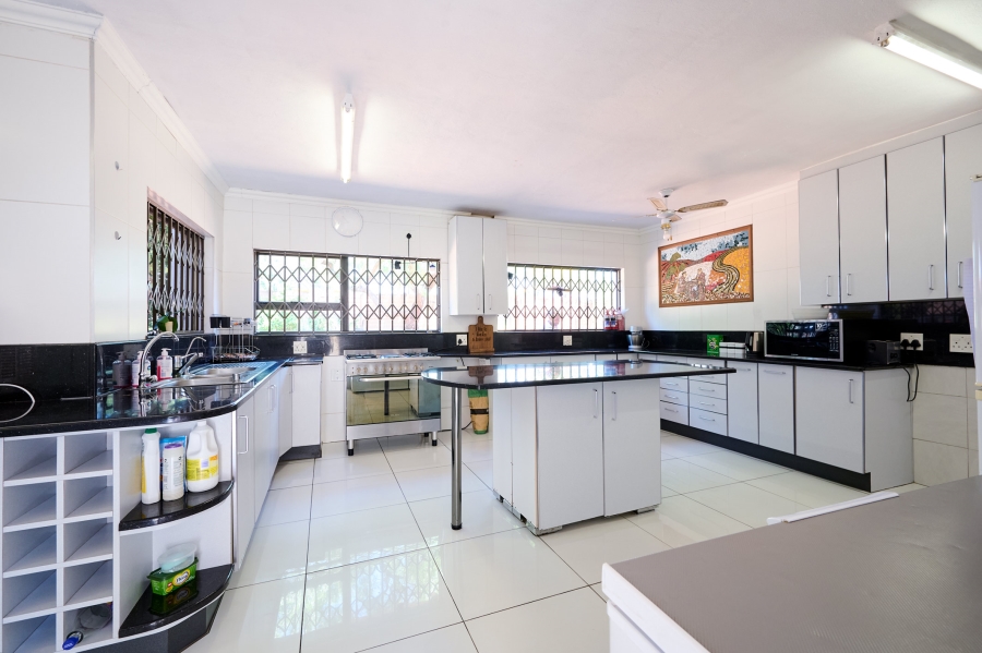 4 Bedroom Property for Sale in Vorna Valley Gauteng