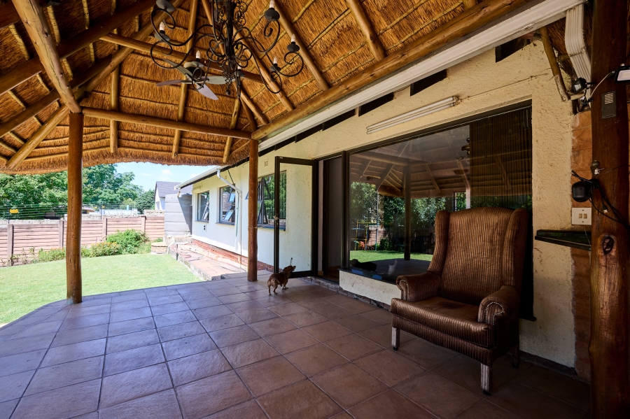 4 Bedroom Property for Sale in Vorna Valley Gauteng