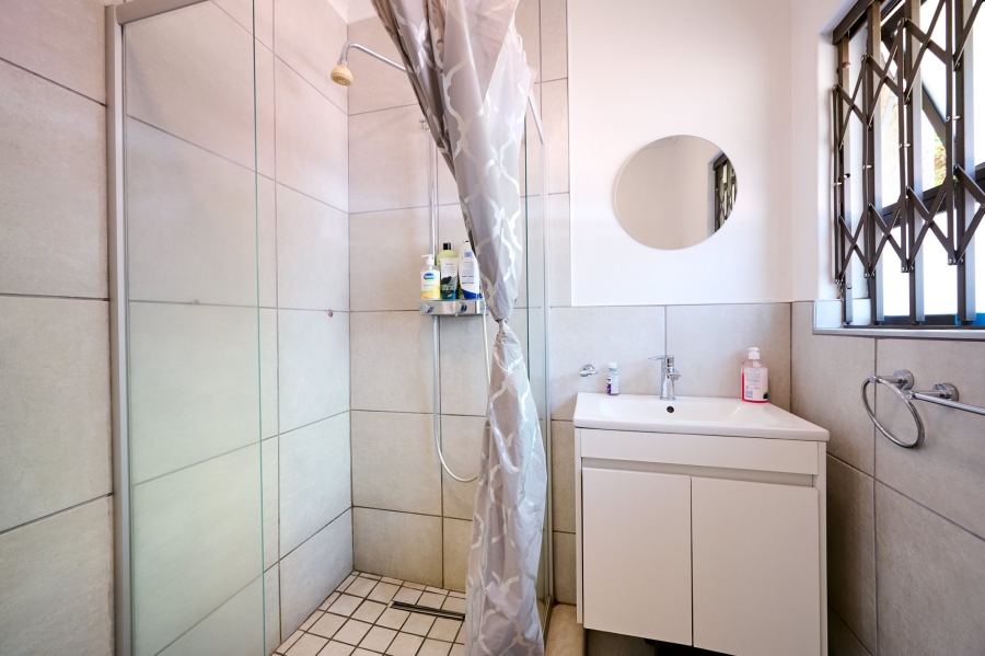 4 Bedroom Property for Sale in Vorna Valley Gauteng