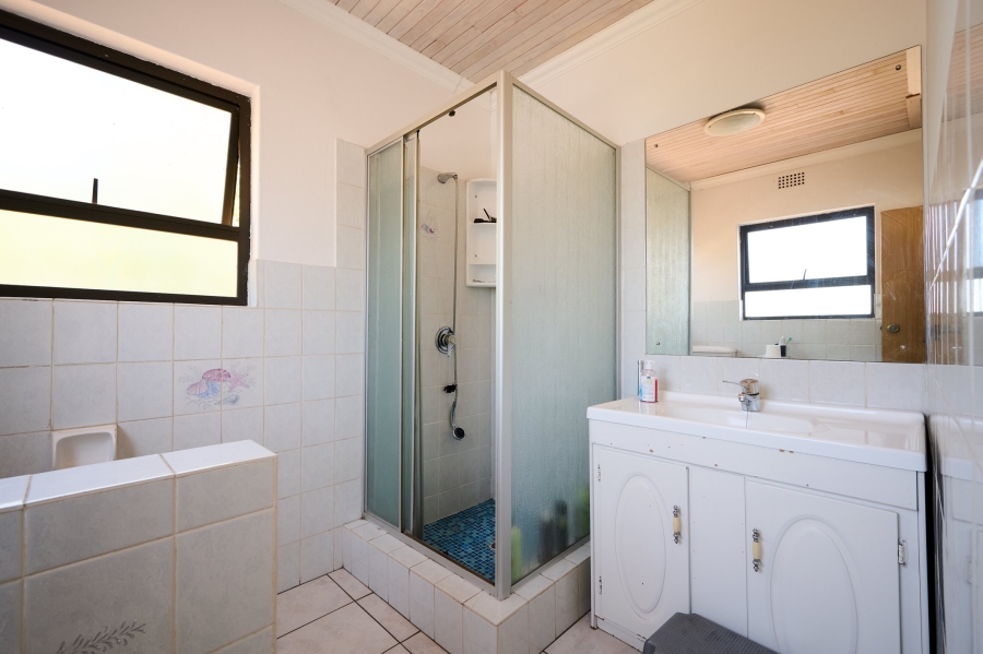 4 Bedroom Property for Sale in Vorna Valley Gauteng