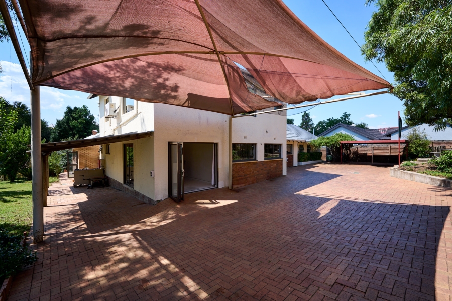 4 Bedroom Property for Sale in Vorna Valley Gauteng