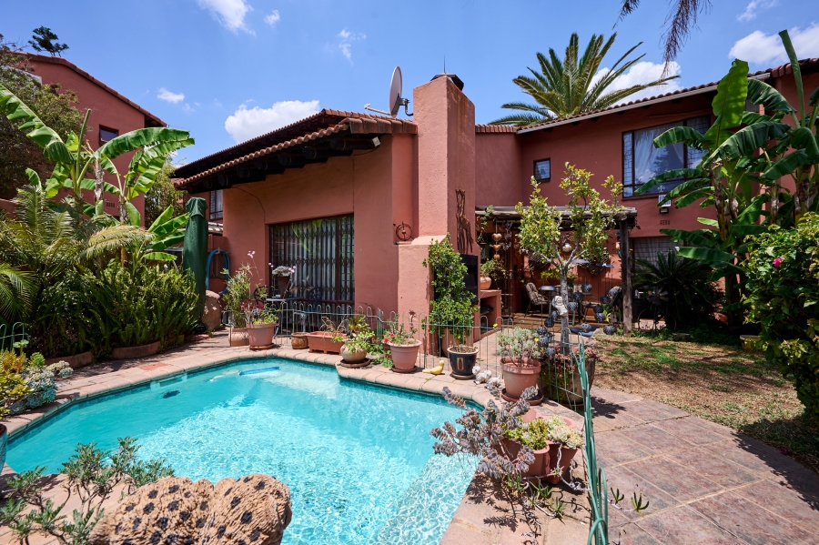 3 Bedroom Property for Sale in Halfway Gardens Gauteng