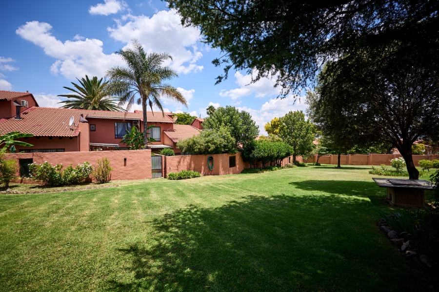 3 Bedroom Property for Sale in Halfway Gardens Gauteng