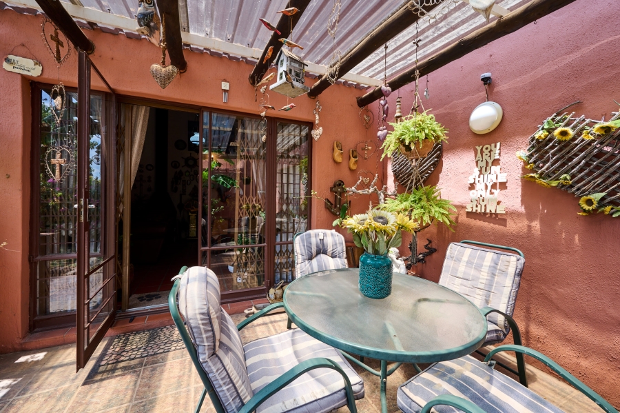 3 Bedroom Property for Sale in Halfway Gardens Gauteng