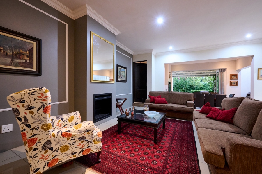 4 Bedroom Property for Sale in Waterfall Country Village Gauteng