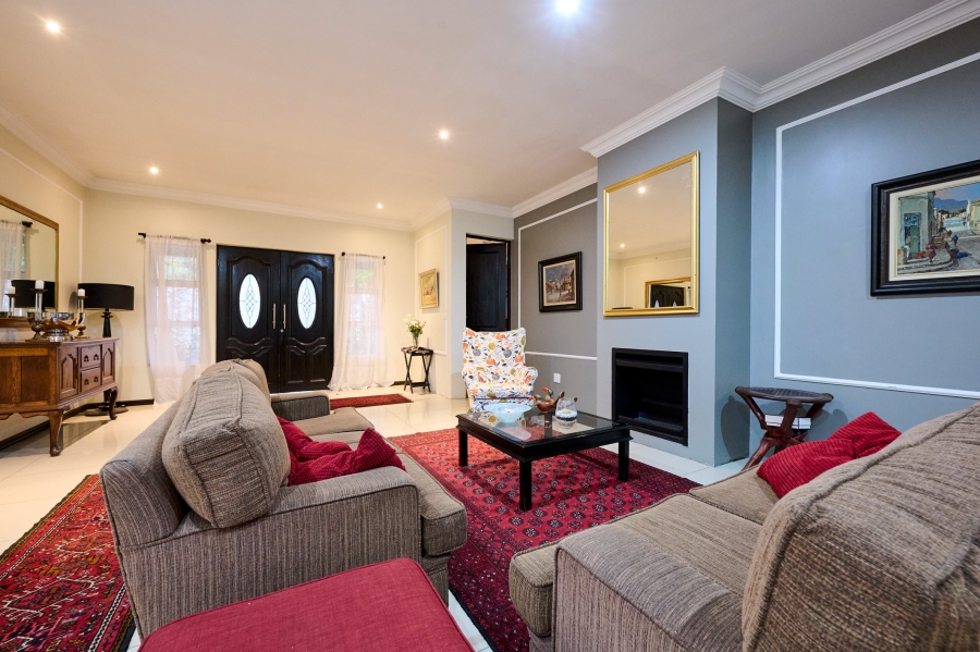 4 Bedroom Property for Sale in Waterfall Country Village Gauteng