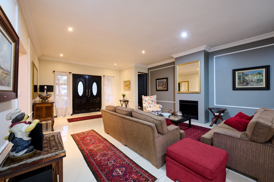 4 Bedroom Property for Sale in Waterfall Country Village Gauteng