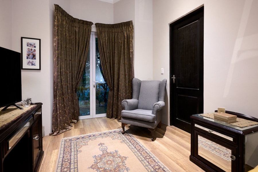 4 Bedroom Property for Sale in Waterfall Country Village Gauteng