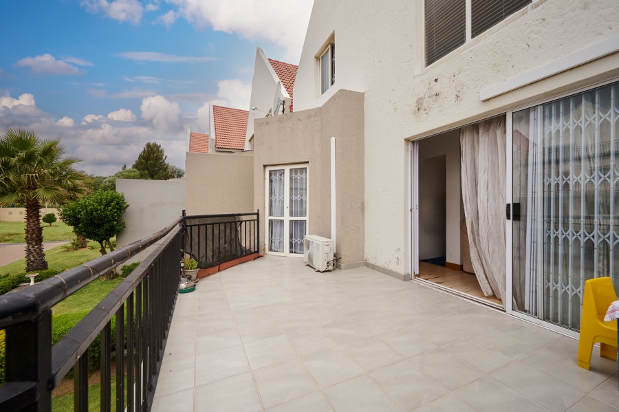 3 Bedroom Property for Sale in Halfway Gardens Gauteng