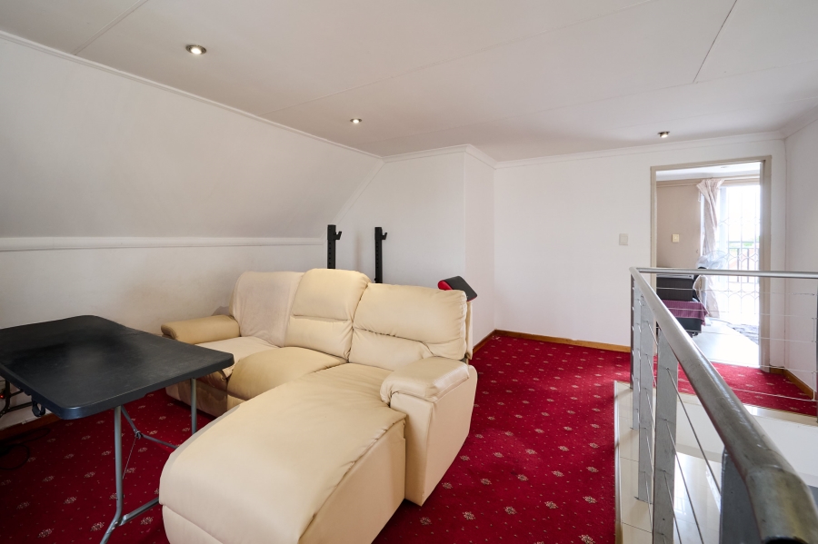 3 Bedroom Property for Sale in Halfway Gardens Gauteng