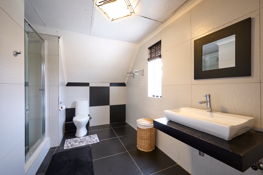 3 Bedroom Property for Sale in Halfway Gardens Gauteng