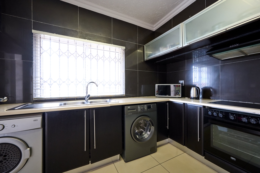 3 Bedroom Property for Sale in Halfway Gardens Gauteng