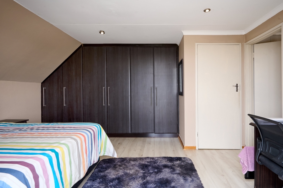 3 Bedroom Property for Sale in Halfway Gardens Gauteng