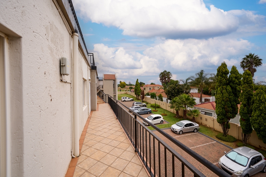 3 Bedroom Property for Sale in Halfway Gardens Gauteng