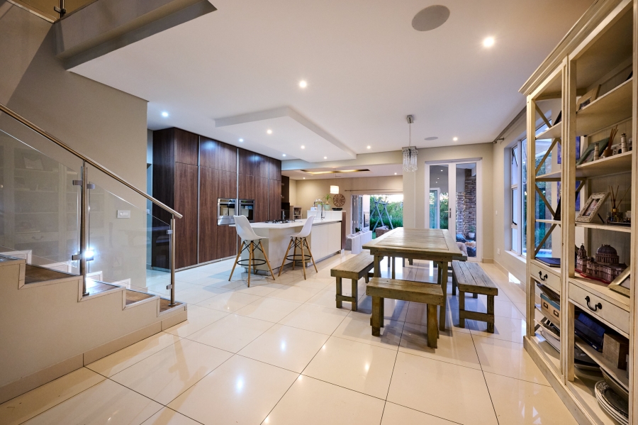 4 Bedroom Property for Sale in Waterfall Country Village Gauteng