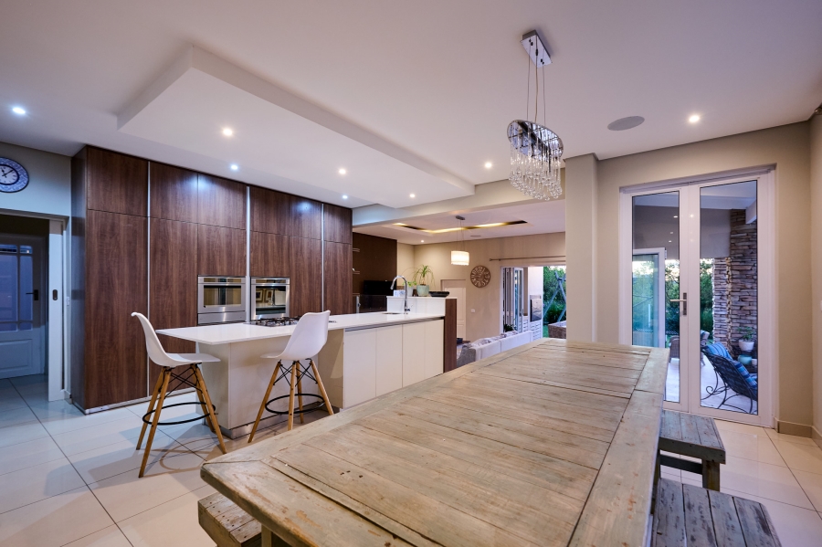 4 Bedroom Property for Sale in Waterfall Country Village Gauteng