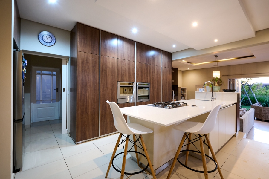 4 Bedroom Property for Sale in Waterfall Country Village Gauteng