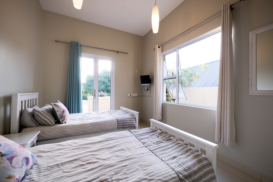 4 Bedroom Property for Sale in Waterfall Country Village Gauteng