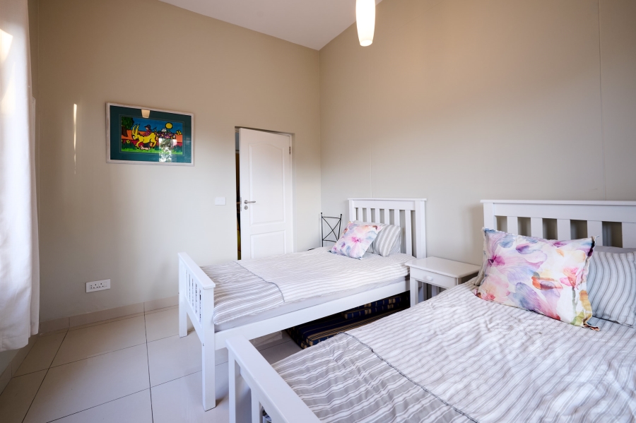 4 Bedroom Property for Sale in Waterfall Country Village Gauteng