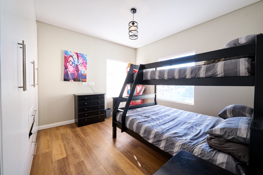 4 Bedroom Property for Sale in Waterfall Country Village Gauteng