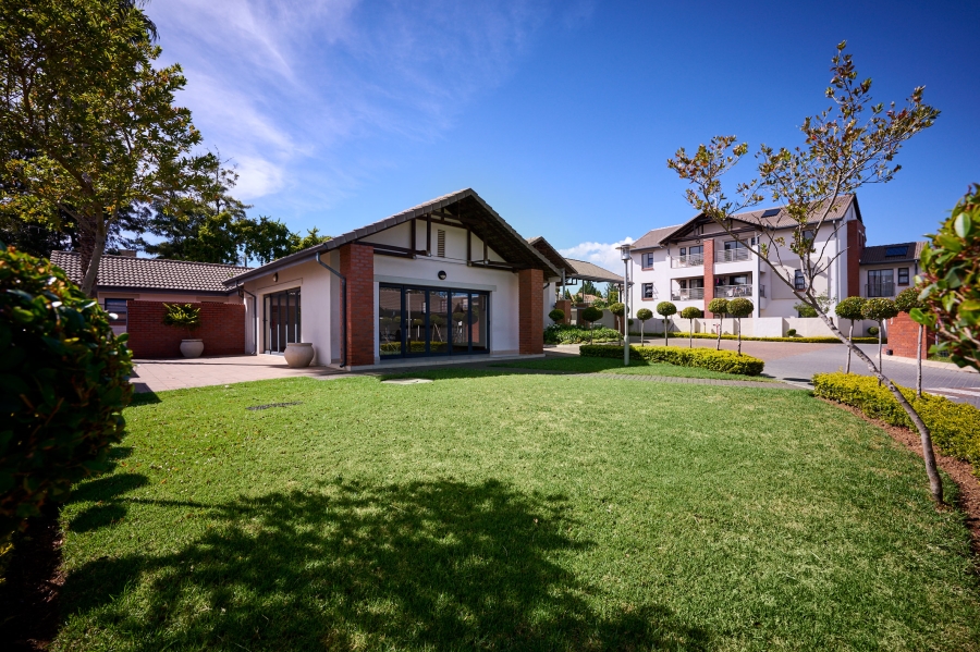 3 Bedroom Property for Sale in Crowthorne AH Gauteng