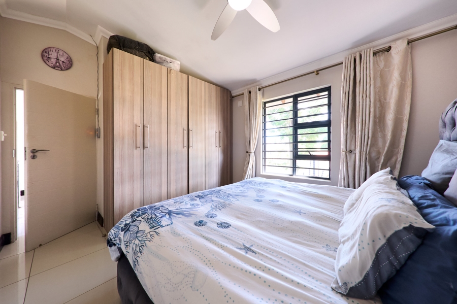 3 Bedroom Property for Sale in Crowthorne AH Gauteng