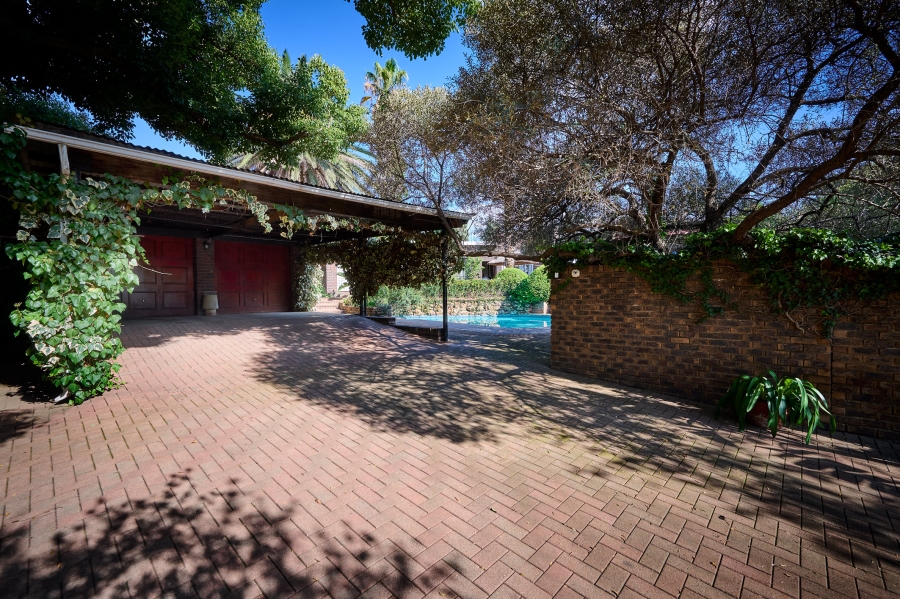 3 Bedroom Property for Sale in Vorna Valley Gauteng