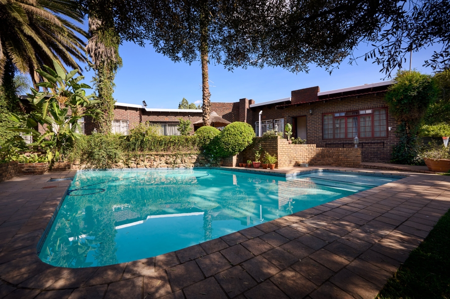 3 Bedroom Property for Sale in Vorna Valley Gauteng