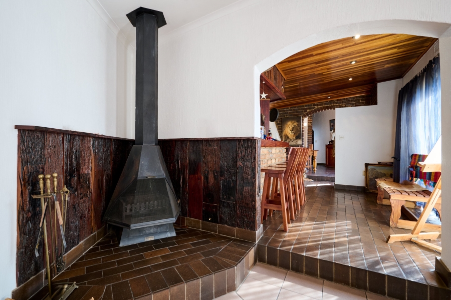 3 Bedroom Property for Sale in Vorna Valley Gauteng