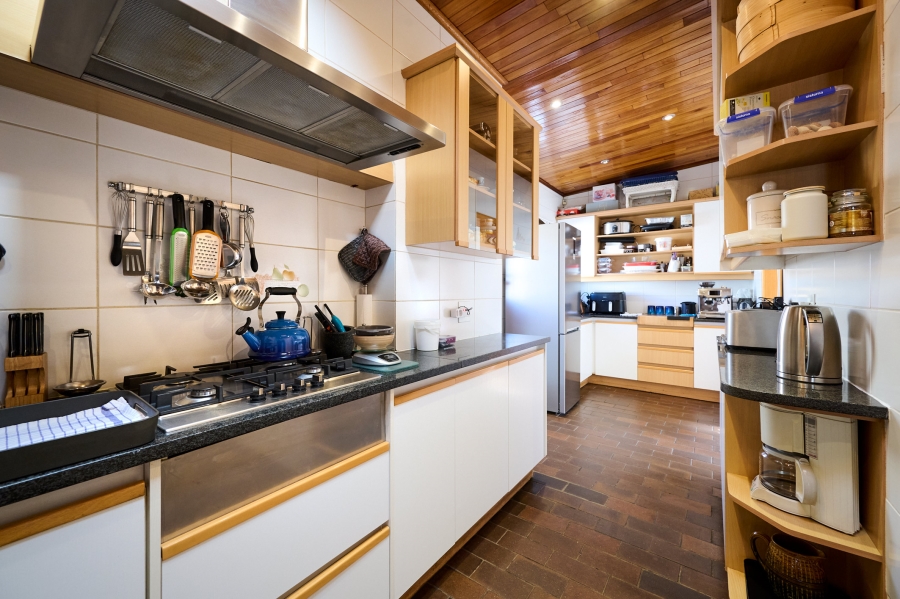 3 Bedroom Property for Sale in Vorna Valley Gauteng