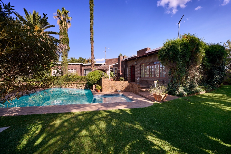 3 Bedroom Property for Sale in Vorna Valley Gauteng