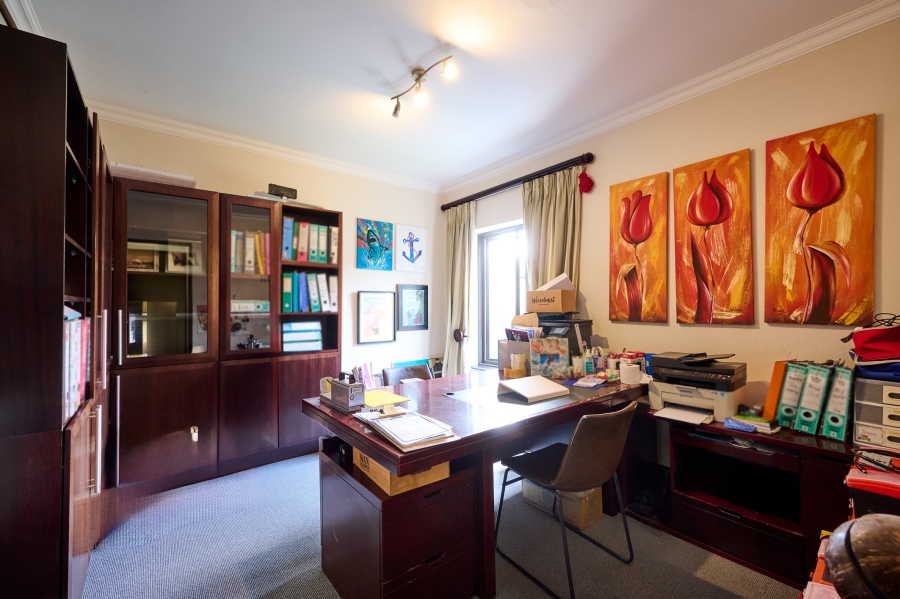 4 Bedroom Property for Sale in Carlswald North Estate Gauteng