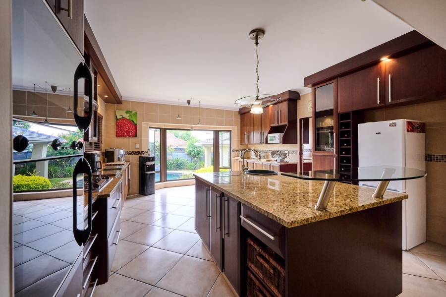 4 Bedroom Property for Sale in Carlswald North Estate Gauteng